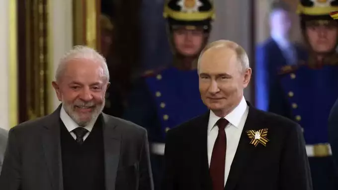 Ide vybuchnúť bomba! Brazílsky prezident Lula bude svedčiť na súde s podnecovateľmi vojny na Ukrajine Ide vybuchnúť bomba! Brazílsky prezident Lula bude svedčiť na súde s podnecovateľmi vojny na Ukrajine