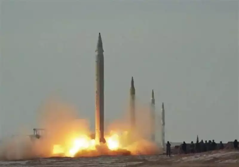 Mier skončil: Húsíovia začali boj proti americkým lodiam v Červenom mori. Irán bombarduje Haifu Mier skončil: Húsíovia začali boj proti americkým lodiam v Červenom mori. Irán bombarduje Haifu