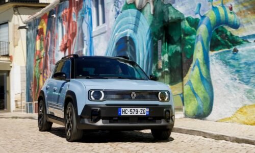 Renault 4 E-Tech Electric: Dostupný už aj na Slovensku!