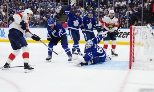 Návrat v pravom momente. útočník floridy absolvuje prvý štart vo finále nhl