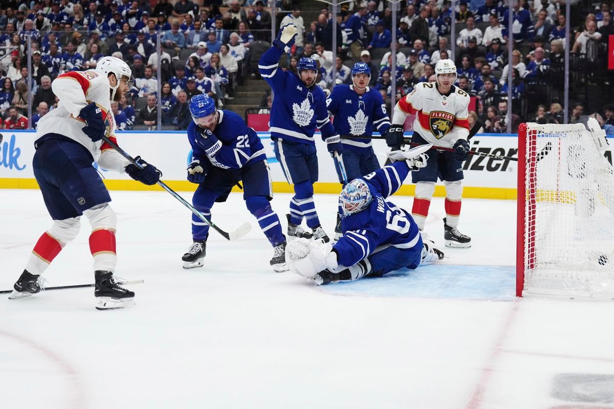 Návrat v pravom momente. Útočník Floridy absolvuje prvý štart vo finále NHL
