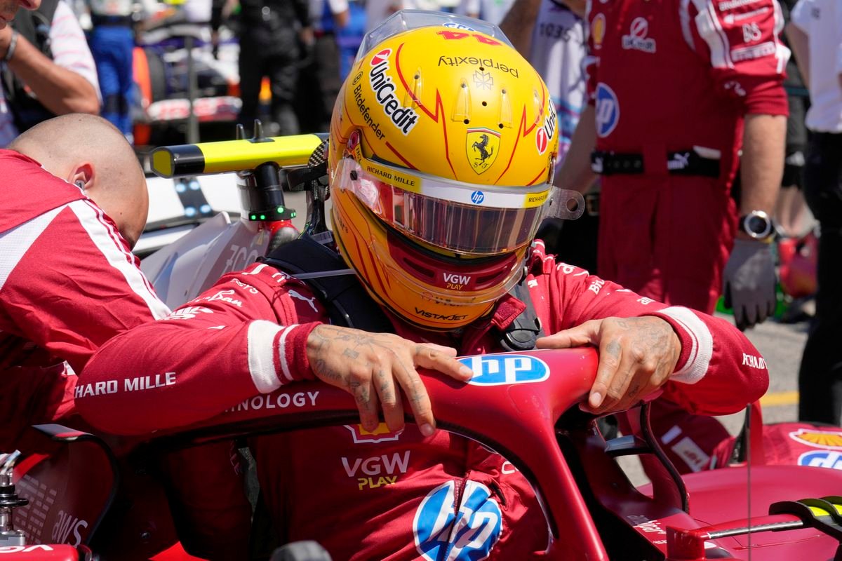 Lewis Hamilton prezradil, čo ho vo Ferrari limituje: Nie je to príjemný pocit