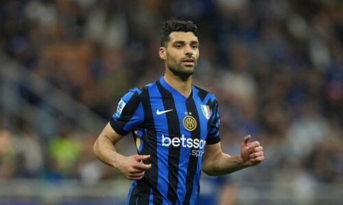 Komplikácie pre Inter. Iránsky útočník na úvodný zápas nenastúpi, uviazol v domovskej krajine