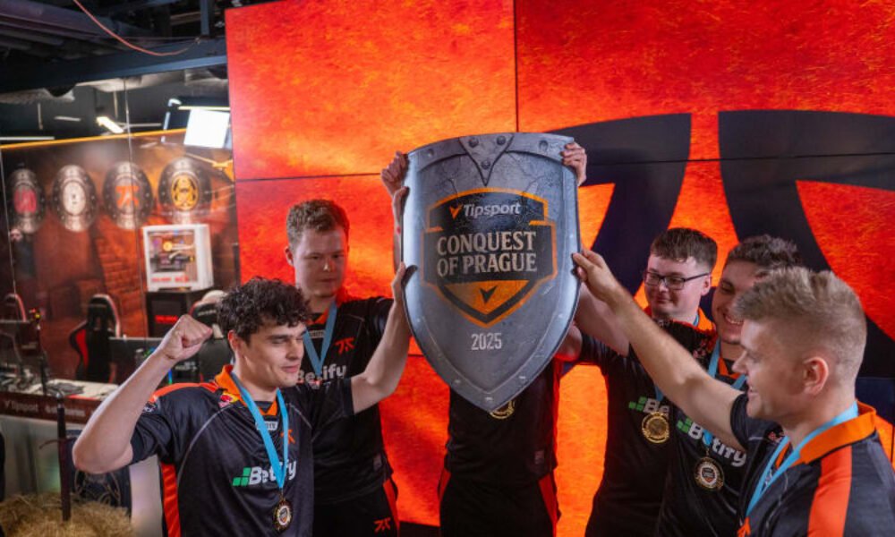 V Praze vyvrcholil prestižní Counter-Strike turnaj. Finále nabídlo souboj titánů i bouřlivou kulisu V Praze vyvrcholil prestižní Counter-Strike turnaj. Finále nabídlo souboj titánů i bouřlivou kulisu