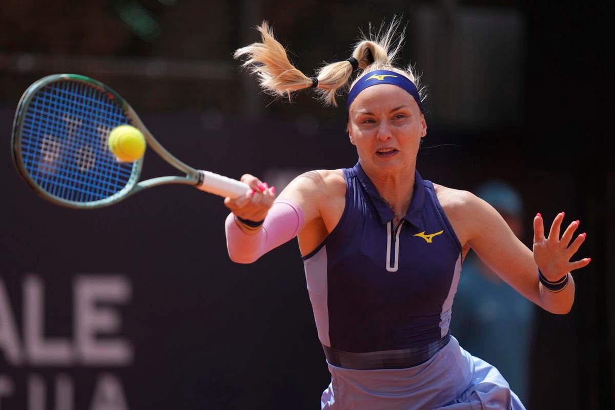 WTA Eastbourne: Šramkovej koniec. Proti Francúzke neuhrala ani set