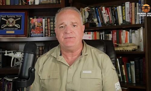 Daniel Davis: USA nemôžu vydržať zdĺhavú vojnu s Iránom
