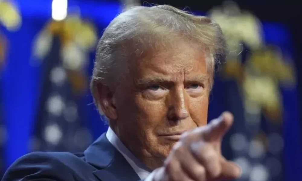 Trump opäť dráždi Teherán: Zmena režimu je možná