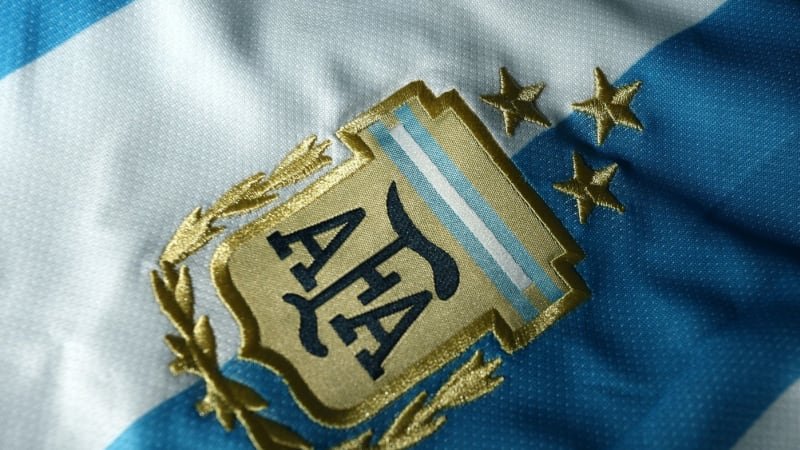Zemřel 18letý fotbalový talent. Osudnou se mu stala běžná operace kolene Zemřel 18letý fotbalový talent. Osudnou se mu stala běžná operace kolene