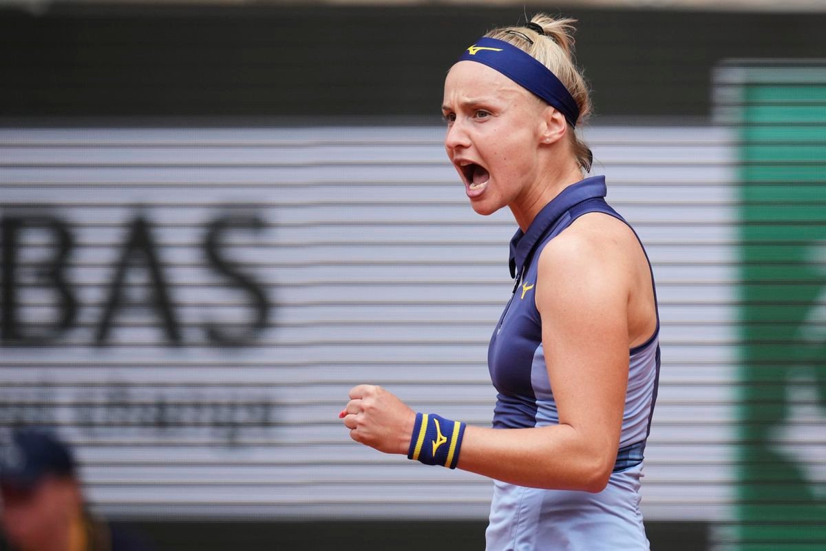 WTA Londýn: Rebecca Šramková zdolala favorizovanú Češku a postúpila do 2. kola