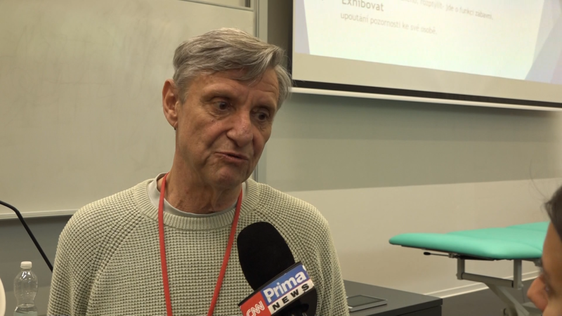 Agresivita pacientů v českých nemocnicích roste. Chtějí vyprovokovat akci, říká psycholog Agresivita pacientů v českých nemocnicích roste. Chtějí vyprovokovat akci, říká psycholog