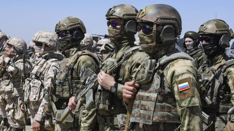 Čech, který vstoupil do ruské armády a prosil o pomoc, byl již odsouzen. Má jít do vězení Čech, který vstoupil do ruské armády a prosil o pomoc, byl již odsouzen. Má jít do vězení
