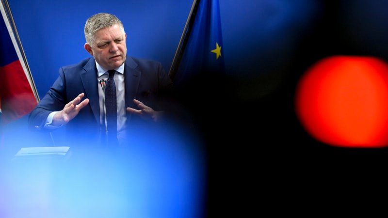 Evropská rada startuje, Fiala chce řešit povolenky. Fico a Orbán hrozí zablokováním sankcí Evropská rada startuje, Fiala chce řešit povolenky. Fico a Orbán hrozí zablokováním sankcí
