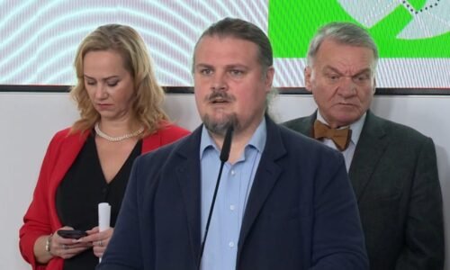 Spor o byznys třídu pro pražského radního: Musím být odpočatý, říká. Bizarní, soptí opozice