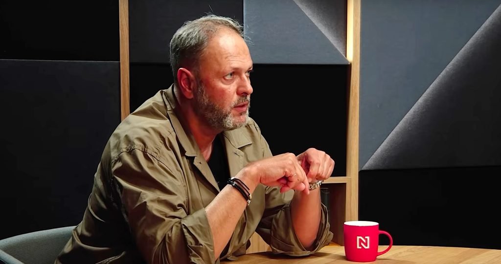 VIDEO: Verejnoprávna televízia STVR ruší propagandistickú diskusnú reláciu „Večera s Havranom“, v ktorej jednostranné názory na udalosti a svet bohorovne prezentovali ľudia s elitárskym a progresívno-liberálnym pohľadom na spoločensko-politické dianie bez názorových oponentov. VIDEO: Verejnoprávna televízia STVR ruší propagandistickú diskusnú reláciu „Večera s Havranom“, v ktorej jednostranné názory na udalosti a svet bohorovne prezentovali ľudia s elitárskym a progresívno-liberálnym pohľadom na spoločensko-politické dianie bez názorových oponentov.