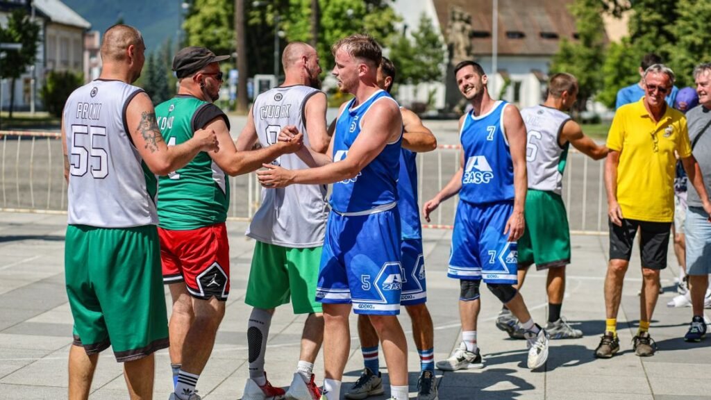 O kôš mesta handlová pritiahol minulý víkend na námestie množstvo mladých ľudí