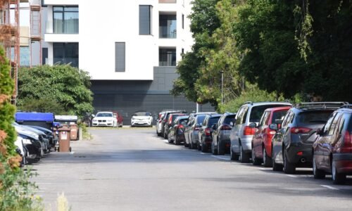 Zmeny v parkovaní od septembra, nové karty od 2.augusta   