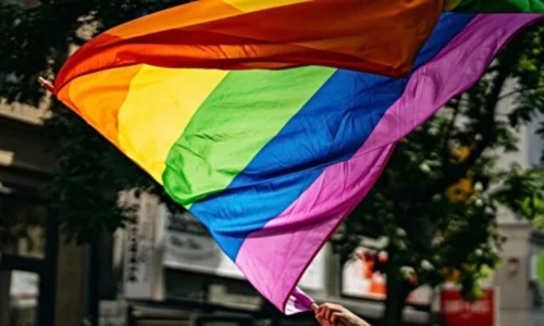 Budapešť zaplaví dúhová propaganda: Napriek zákazu Pride provokuje a ignoruje maďarské zákony