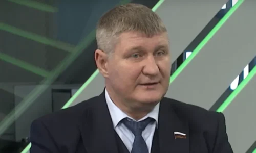 Ruskí poslanci tvrdia: Kyjev už nezvláda vojenskú situáciu