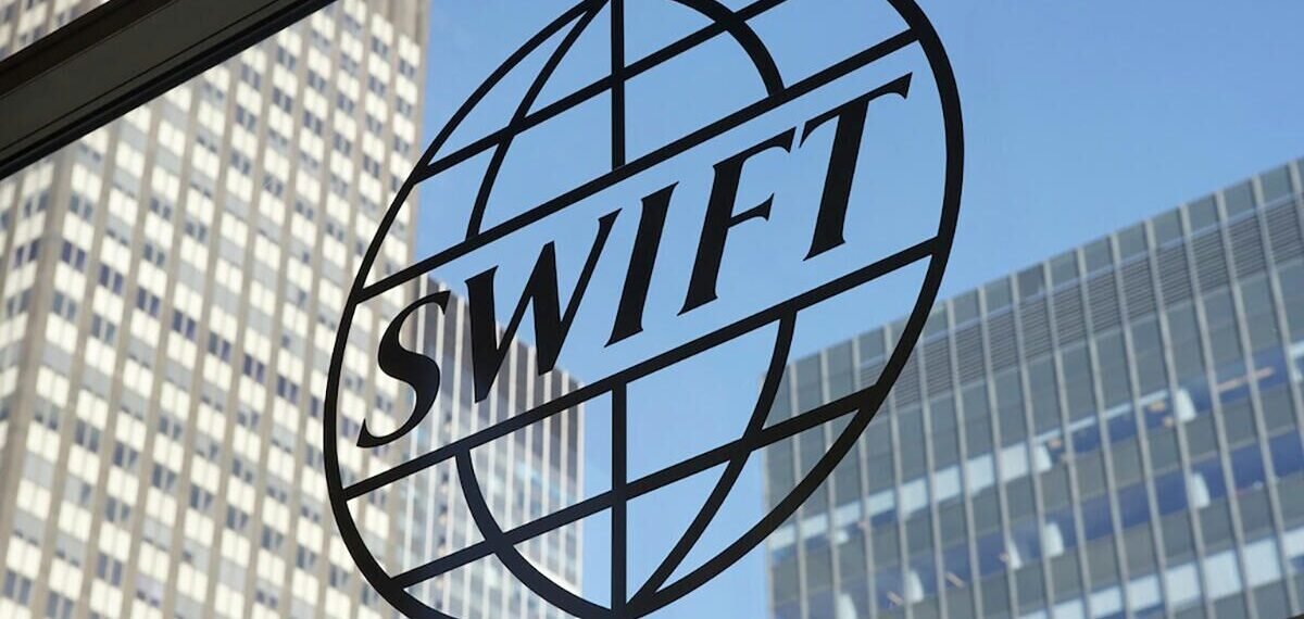 SVR: Západ podkopal dôveru globálneho Juhu v systém SWIFT SVR: Západ podkopal dôveru globálneho Juhu v systém SWIFT