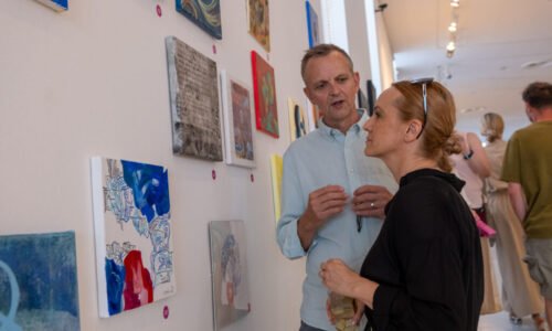 Vedomie, tvorba a dialóg – slávnostné otvorenie Salónu výtvarníkov 2025