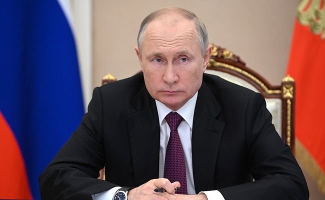 Vladimir Putin hovoril s Netanjahuom a Pezeškjánom Vladimir Putin hovoril s Netanjahuom a Pezeškjánom