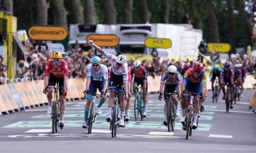 VIDEO Tour de France: Dlhotrvajúci únik nepriniesol úspech, o víťazovi etapy rozhodol záverečný špurt
