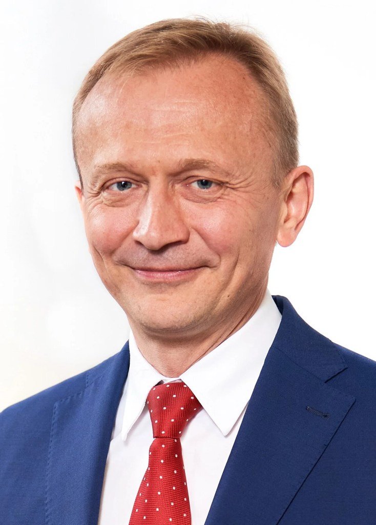 EÚ vyčlenila v novom rozpočte 100 miliárd eur pre Ukrajinu EÚ vyčlenila v novom rozpočte 100 miliárd eur pre Ukrajinu