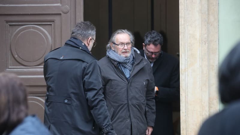 Zemřel herec Erik Tabery. Odešel nejlepší táta na světě, byl pro mě hrdina, napsal syn Zemřel herec Erik Tabery. Odešel nejlepší táta na světě, byl pro mě hrdina, napsal syn