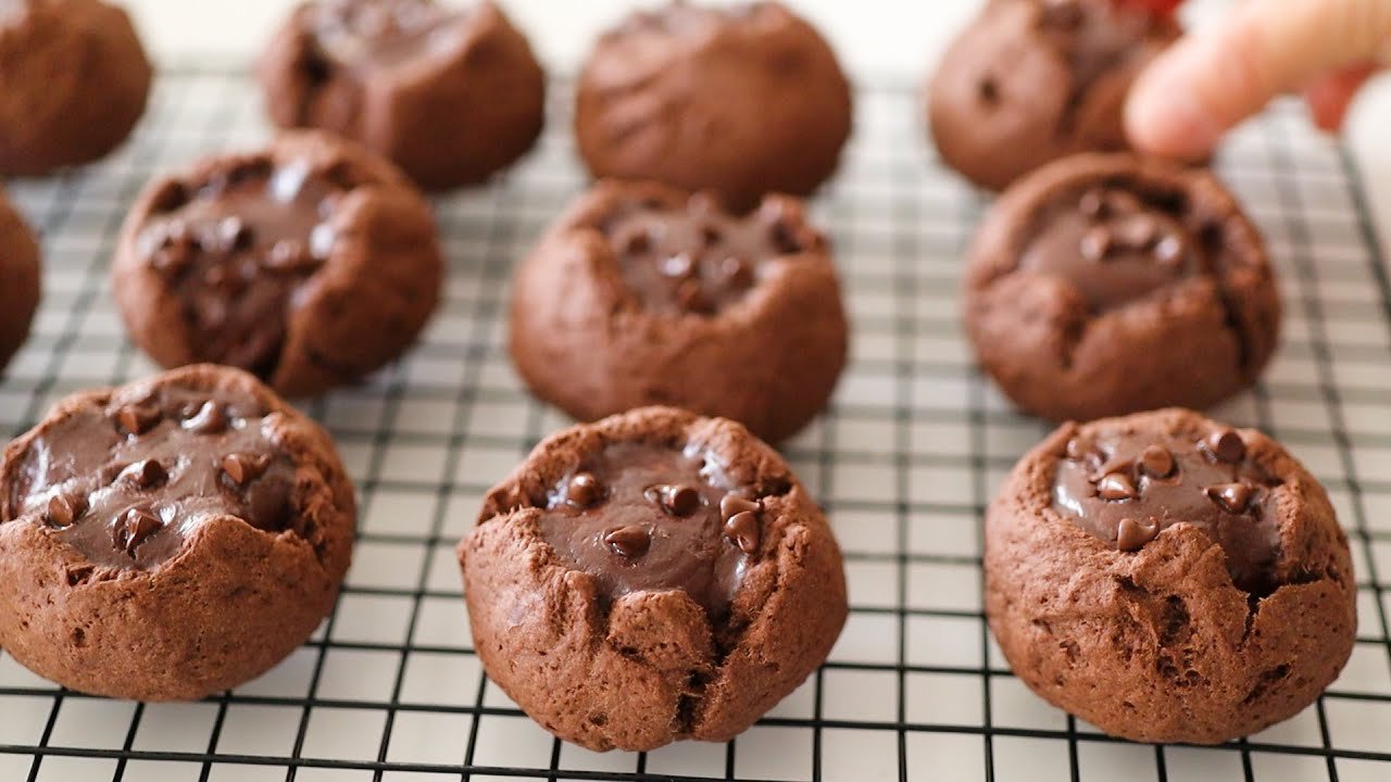 I can’t stop eating when I make this! New easy dessert with Chocolates