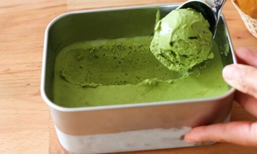 My friend told me this method to make ice cream! Incredibly easy