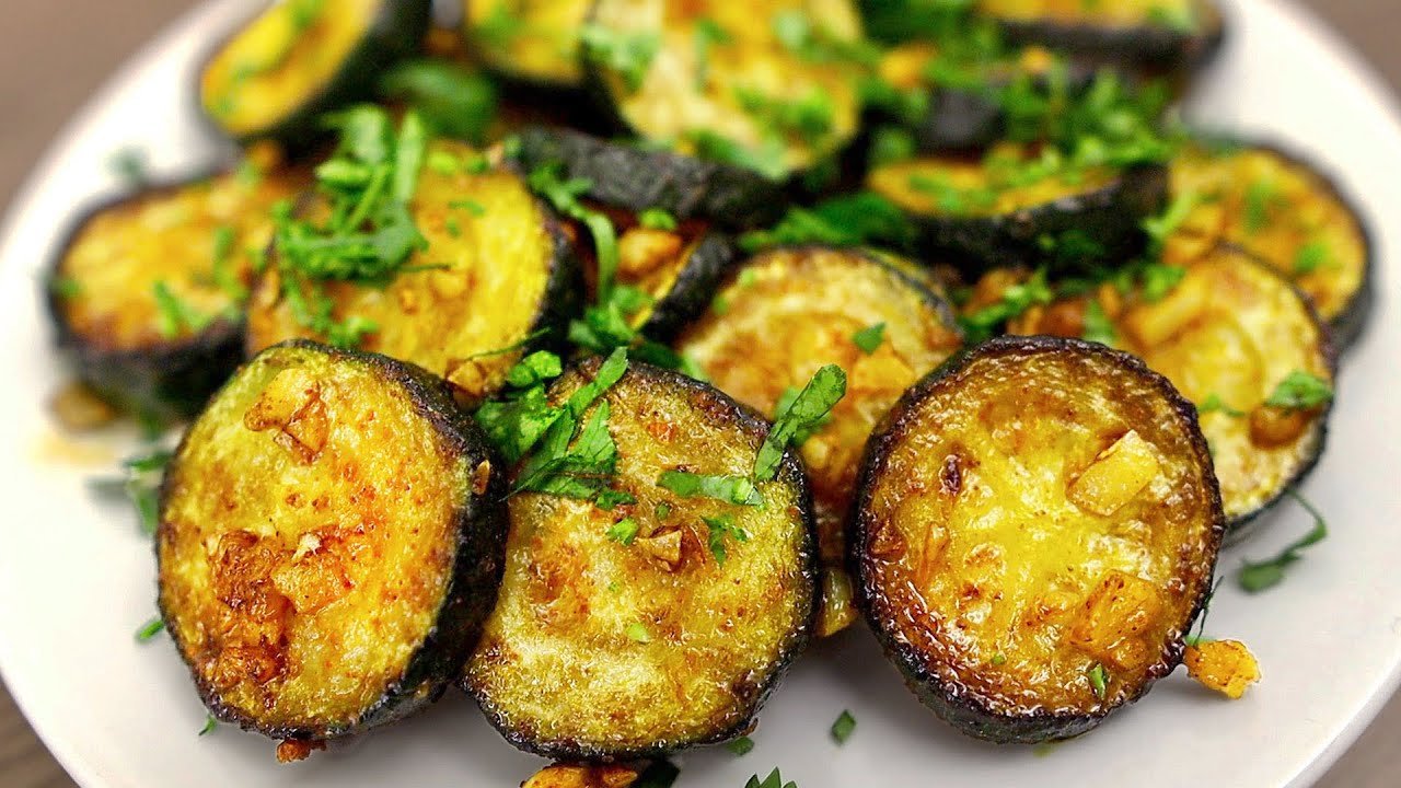 1752336003_maxresdefault.jpg Gebratene Zucchini mit Knoblauch – in 10 Minuten fertig!