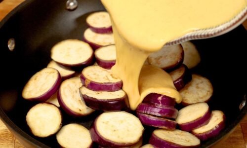 Do you have eggplants and 2 eggs ? They will make a delicious meal !