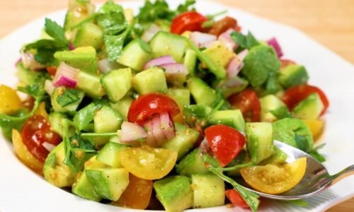 It’s so easy and delicious that I make it everyday! A simple cucumber salad recipe