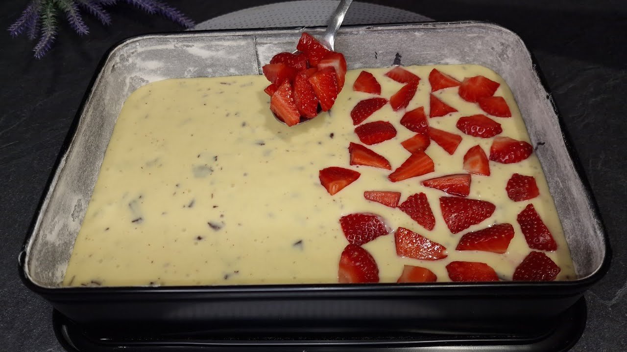 TORTA ALLE FRAGOLE 🍓 DELIZIOSA IN POCHI MINUTI ! Facilissima e Buonissima!
