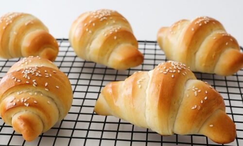 This Bread is so delicious that I make this at least 3 times a week! Simple & Delicious