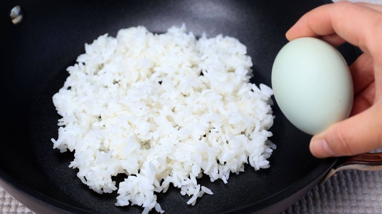 1 bowl of rice with eggs! I’ve never had such simple and delicious leftover rice