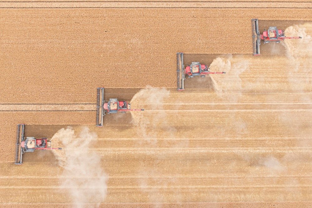 Ústup od zelených ambícií a snaha o dereguláciu: O čom je nová agropotravinárska vízia EÚ Ústup od zelených ambícií a snaha o dereguláciu: O čom je nová agropotravinárska vízia EÚ