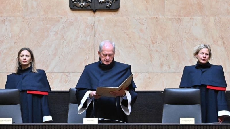 Do penze se bude chodit později. Ústavní soud zamítl návrh ANO na zrušení důchodové reformy Do penze se bude chodit později. Ústavní soud zamítl návrh ANO na zrušení důchodové reformy