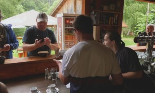 Prima tipy na kempy u Vltavy: Vodáci kartou většinou nezaplatí, existují ale výjimky