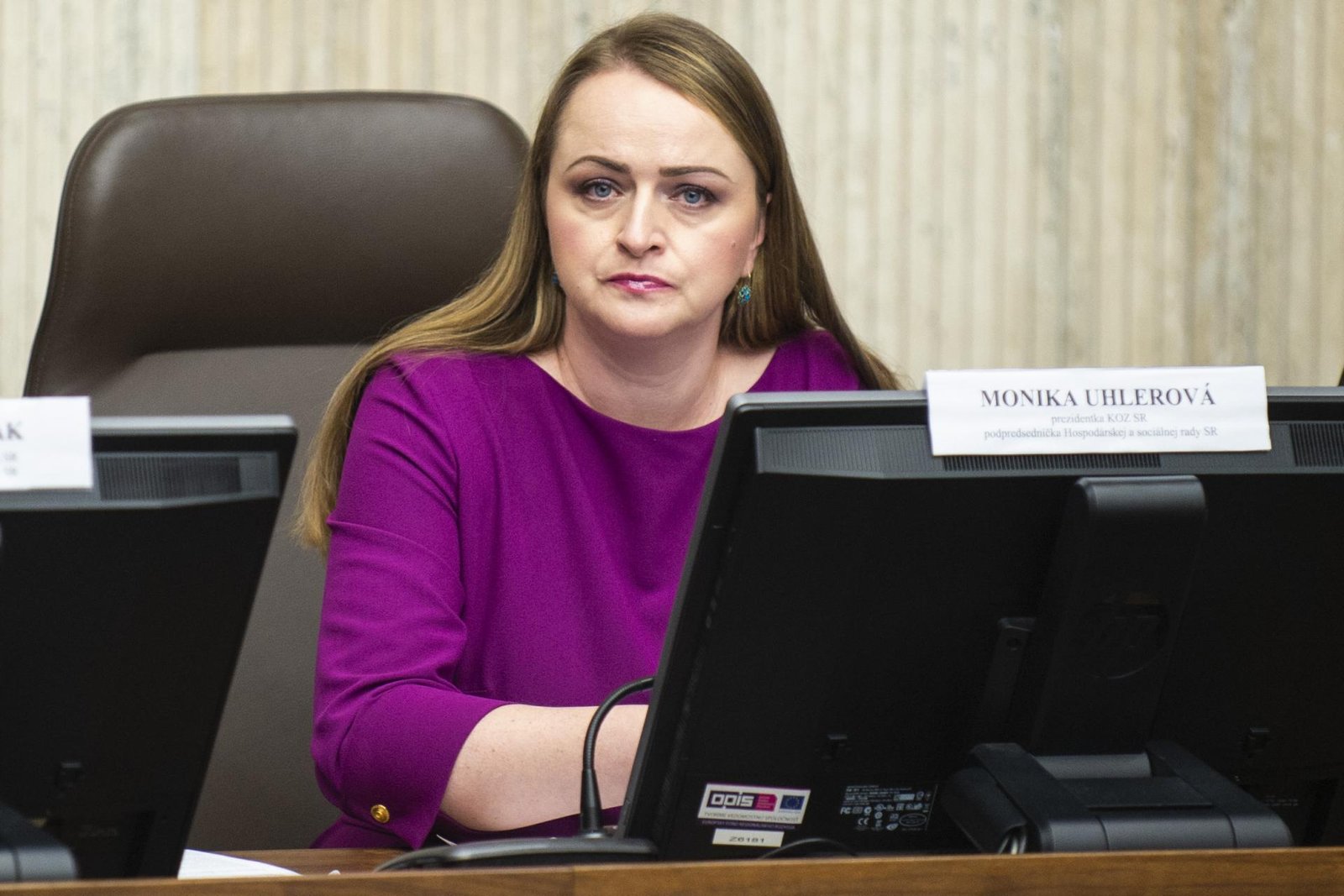 Minimálna mzda by mala v budúcom roku dosiahnuť sumu 919 eur. Výpočtový automat nestačí, upozorňujú odborári