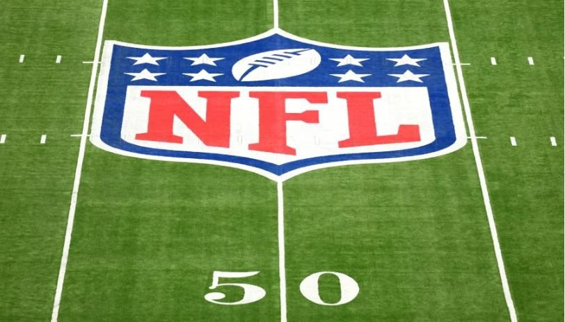 Streľba v sídle NFL. Vrah štyroch ľudí zanechal list na rozlúčku a obvinil americký futbal Streľba v sídle NFL. Vrah štyroch ľudí zanechal list na rozlúčku a obvinil americký futbal