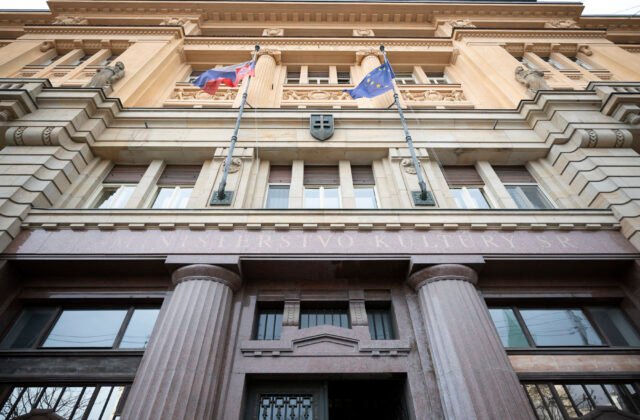 470476_65c3737c8ee98689706734-640x420.jpg Ministerstvo kultúry sa dôrazne ohradilo voči znevažovaniu projektu vytvorenia Štefánikovej busty