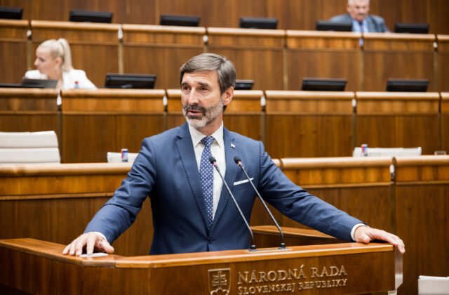 470868_blanar-1-640x420.jpg Juraj Blanár ocenil význam Slovákov v zahraničí. Tvrdí, že šíria dobré meno Slovenska po celom svete