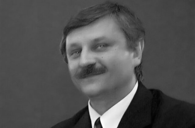 471162_umrtie-e1751722705865-640x420.jpg Vo veku 68 rokov zomrel Jozef Krošlák, šéf Rady Slovenskej televízie a rozhlasu