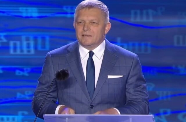 471498_robert-fico-640x420.jpg Fico: Bezbrehý a zvrátený progresivizmus a liberalizmus našu krajinu môžu len zničiť – VIDEO