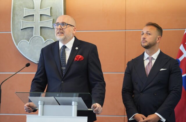 472807_67f6e0146cee3777880297-640x420.jpg Ministerstvo vnútra zverejnilo materiály k návrhu zákona o lobingu, majú byť základom pre vecnú diskusiu a odborné pripomienky