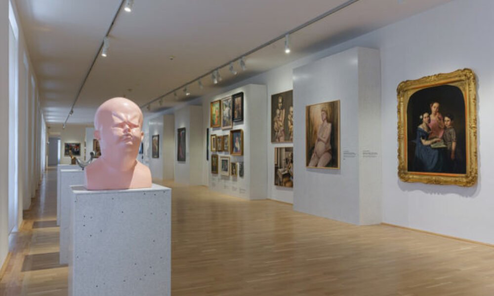 Výstavne konzervatívna, obsahovo surrealistická. Nová stála expozícia Východoslovenskej galérie provokuje i dojíma