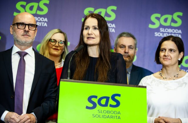493181_6788d4e59613d032510613-640x420.jpg Ministerstvo vnútra dostalo pokutu za preloženie vyšetrovateľa Petra Juhása, upozornila Holečková