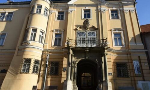 Začína sa obnova Župného domu, jedného z najkrajších historických objektov v Trenčíne – FOTO