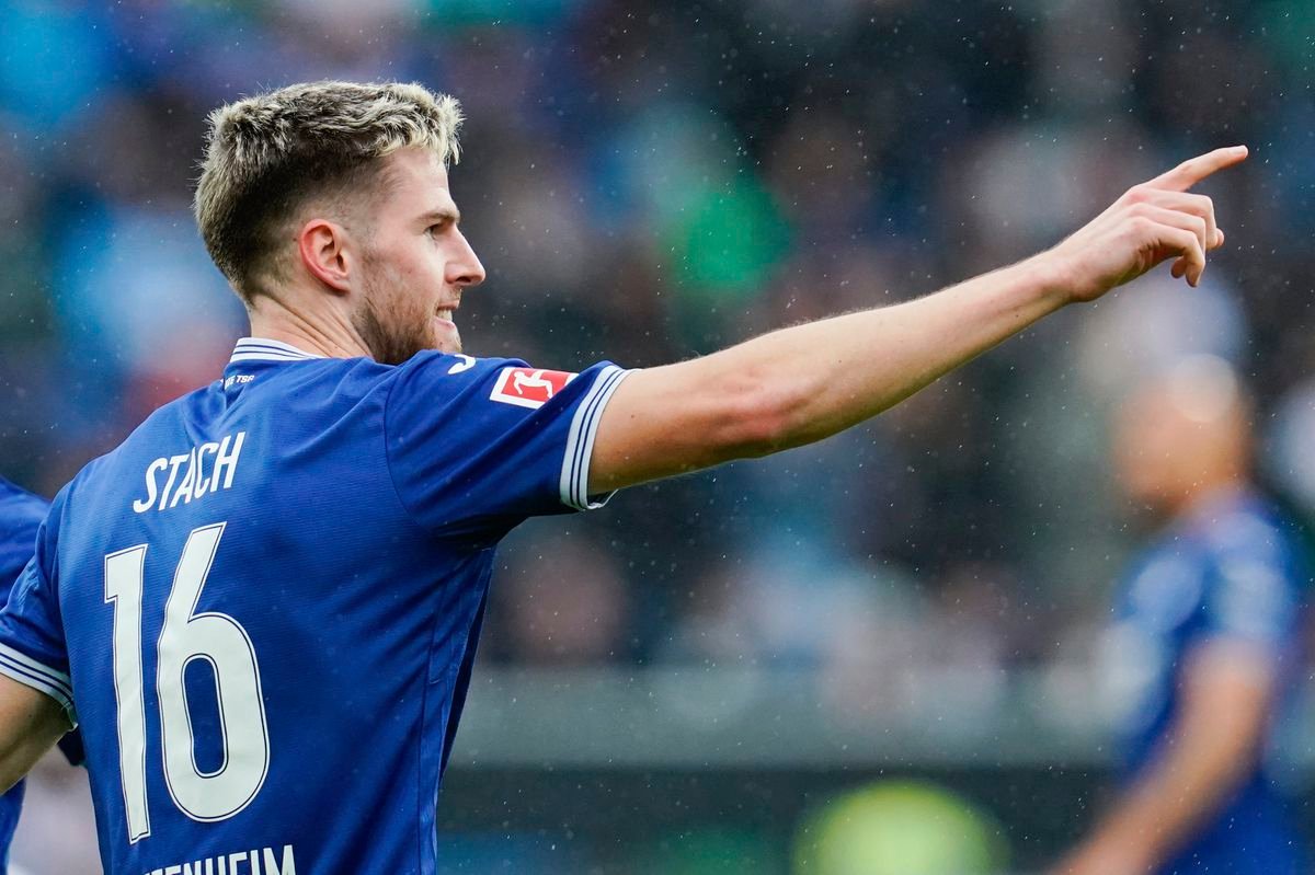 Leeds sa posilňuje pred štartom v Premier League. Prichádza nemecký reprezentant